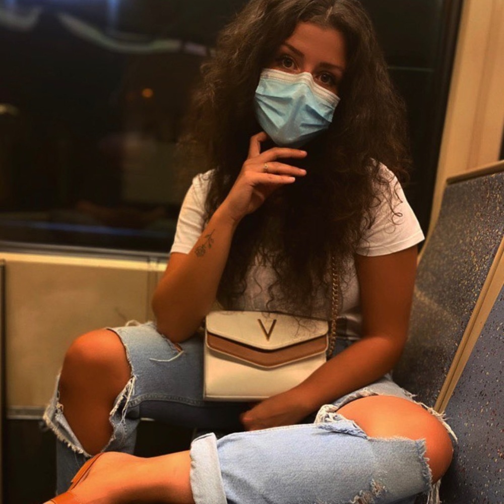 Meet your Posher, Nani